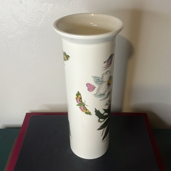 Portmeirion Botanic Garden Serif Vase Helleborus Niger Christmas Rose 9''H - Picture 8 of 12